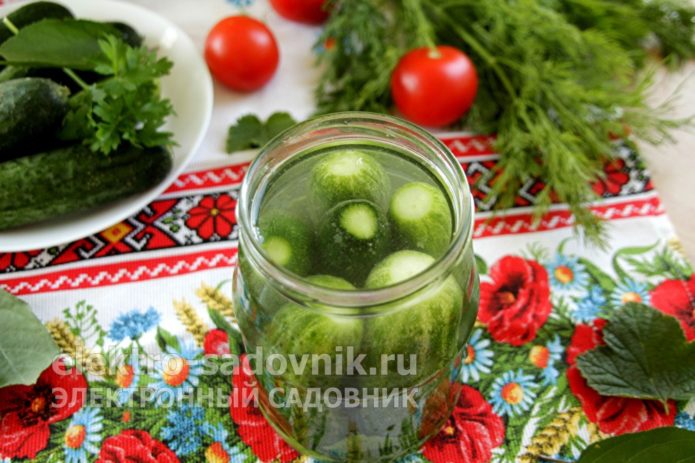 влить рассол