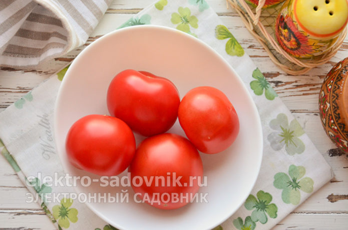 помыть помидоры