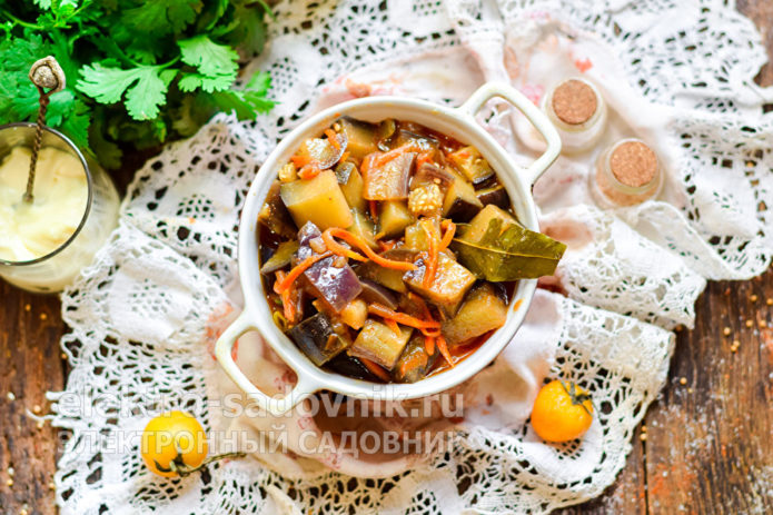 баклажаны с морковью по-корейски