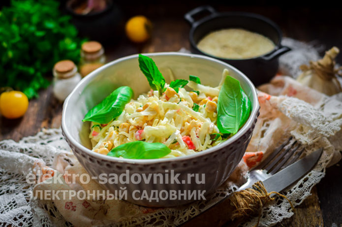 салат из крабовых палочек