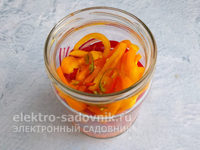 добавить перец